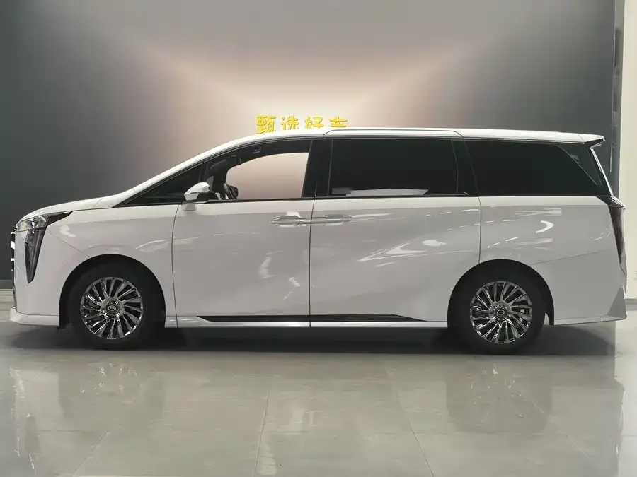 GAC Trumpchi M8 Trumpchi M8 2024 Grandmaster Series Dual Engine Flagship Edition 2024 — миниатюра 4