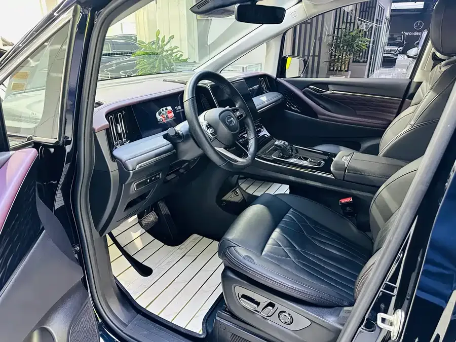 GAC Trumpchi M8 Trumpchi M8 2024 Master Series Super Hybrid Edition 2024 — миниатюра 4