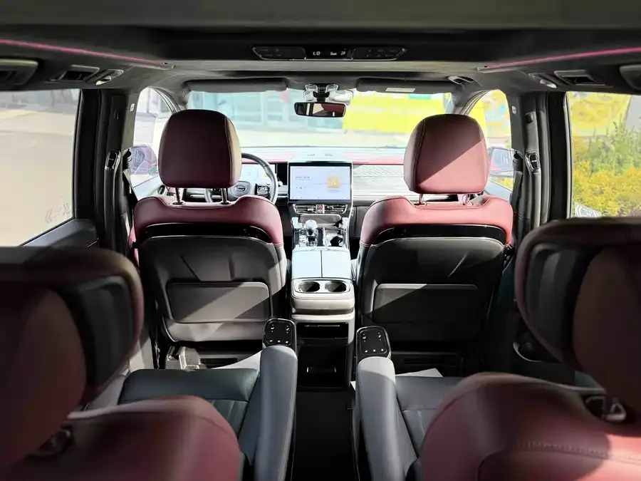 GAC Trumpchi M8 Trumpchi M8 2024 Grandmaster Series 400T Supreme Edition 2024 — миниатюра 4