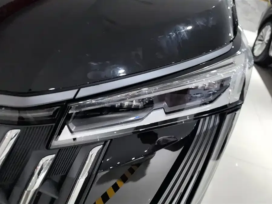 GAC Trumpchi M8 Trumpchi M8 2024 Master Series 400T Supreme Edition 2024 — миниатюра 2