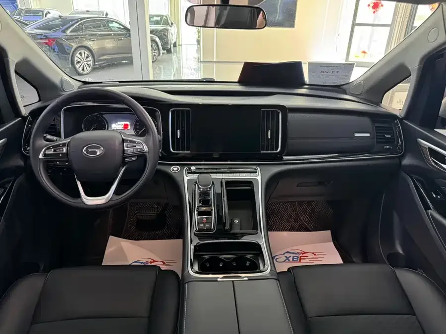GAC Trumpchi M8 Trumpchi M8 2023 Lingxiu Series 390T Deluxe Edition 2023 — миниатюра 2