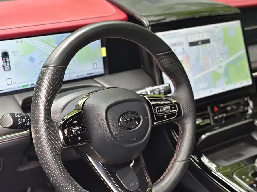 GAC Trumpchi M8 Trumpchi M8 2023 Grandmaster Series Dual Engine Royal Edition 2024 — миниатюра 2