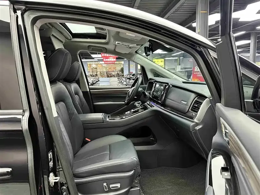 GAC Trumpchi M8 Trumpchi M8 2021 Lead Show Series 390T Extreme Edition 2022 — миниатюра 4