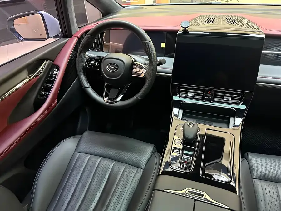 GAC Trumpchi M8 Trumpchi M8 2023 Grandmaster Series Dual Engine Royal Edition 2023 — миниатюра 5