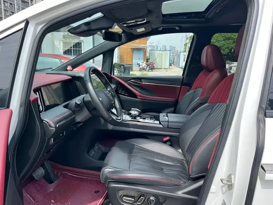 GAC Trumpchi M8 Trumpchi M8 2023 Grandmaster Series 400T Supreme Edition 2022 — миниатюра 3