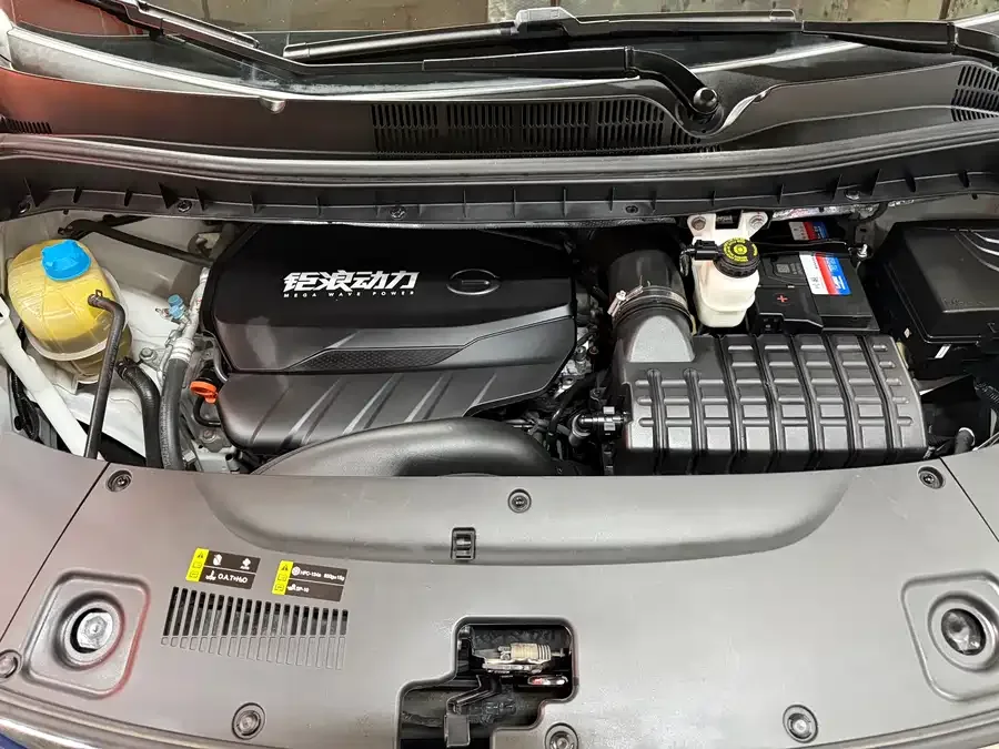 GAC Trumpchi M8 Trumpchi M8 2023 Lingxiu Series 390T Deluxe Edition 2023 — миниатюра 4