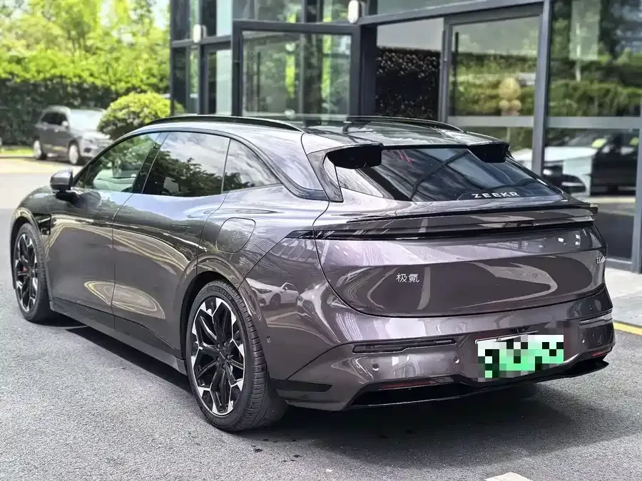 Zeekr 007GT Zeekr 007GT 2025 All-Wheel Drive Smart Edition 75kWh 2025 — миниатюра 4
