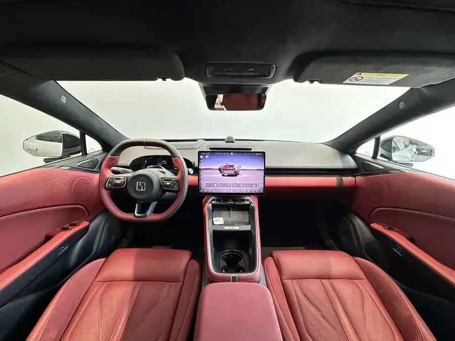 Zeekr 007GT Zeekr 007GT 2025 All-Wheel Drive Smart Edition 75kWh 2025 — миниатюра 4