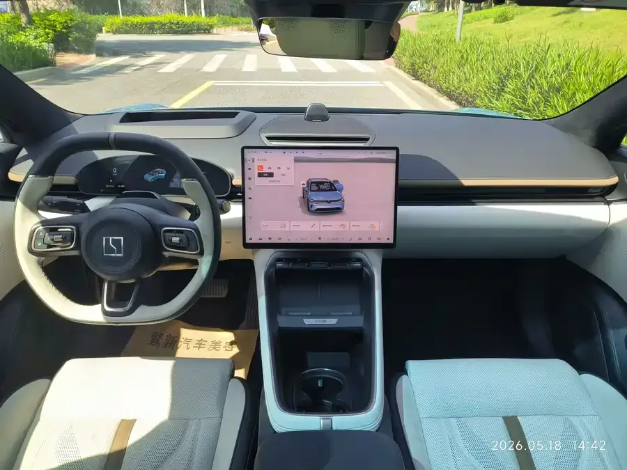Zeekr 007GT Zeekr 007GT 2025 All-Wheel Drive Smart Edition 75kWh 2025 — миниатюра 3