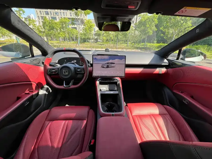 Zeekr 007GT Zeekr 007GT 2025 All-Wheel Drive Smart Edition 75kWh 2025 — миниатюра 3
