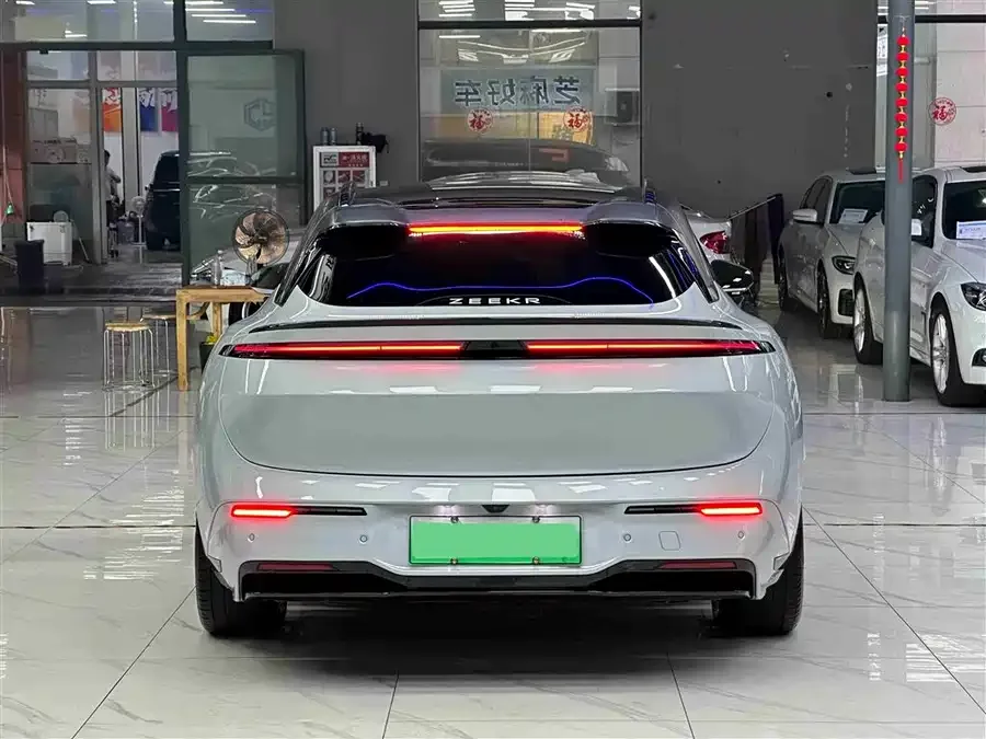 Zeekr 007GT Zeekr 007GT 2025 rear-wheel drive intelligent driving version 75kWh 2025 — миниатюра 2