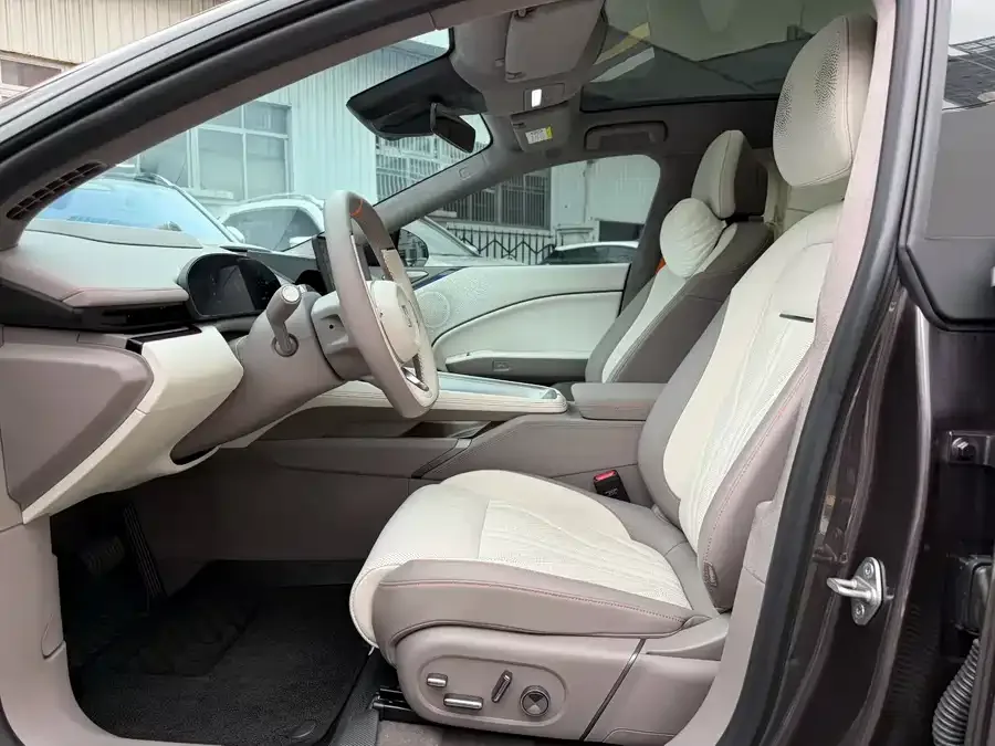 Zeekr 007GT Zeekr 007GT 2025 Long-Range Rear-Wheel Drive Smart Driving Edition 100kWh 2025 — миниатюра 4