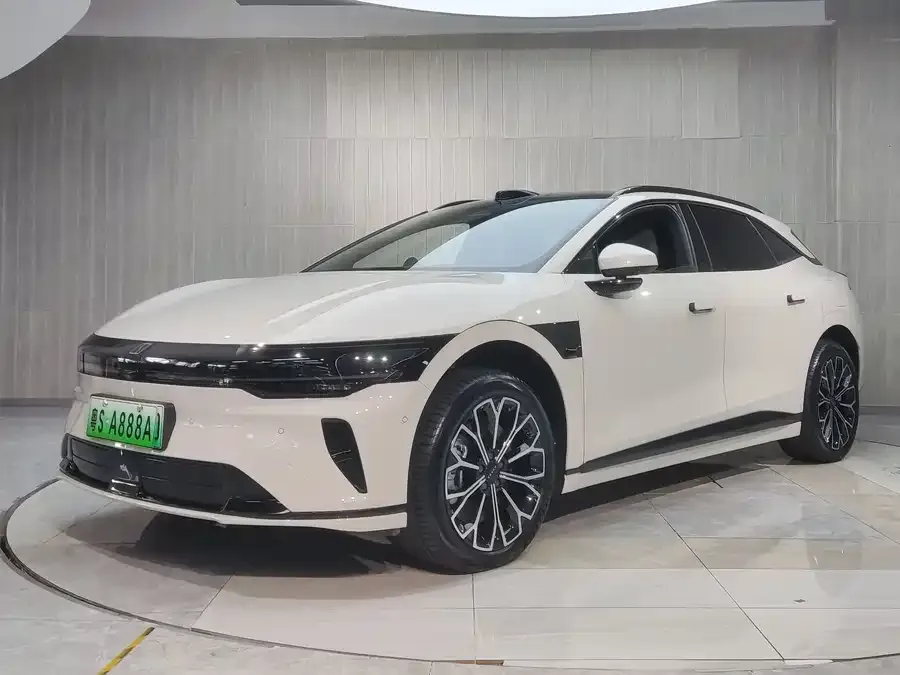 Zeekr 007GT 2025