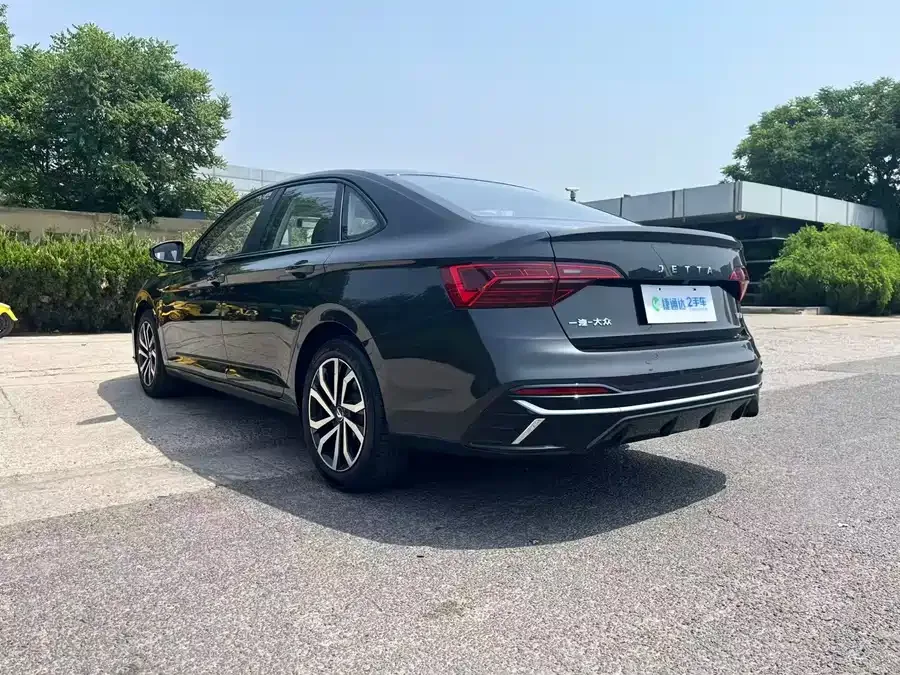 Jetta VA7 Jetta VA7 2025 1.4T Automatic First-Come, First-Served Edition 2025 — миниатюра 2