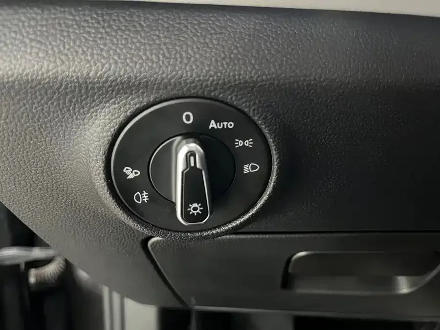 Jetta VA7 Jetta VA7 2025 1.4T Automatic First-Come, First-Served Edition 2025 — миниатюра 5