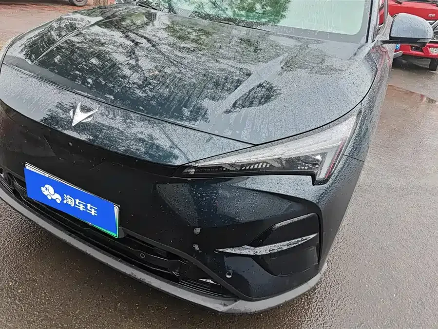 ARCFOX Alpha T5 Alpha T5 2025 520 MAX 2025 — фото 1, купить с доставкой в Москву
