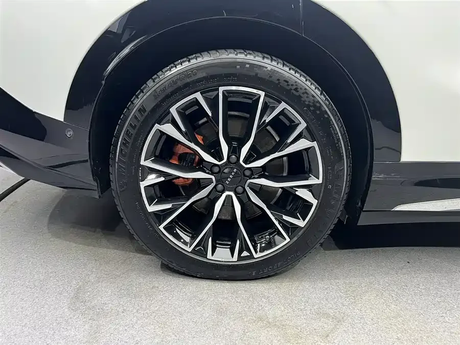 Zeekr 7X Zeekr 7X 2025 75kWh RWD Smart Driving Edition 2024 — миниатюра 3
