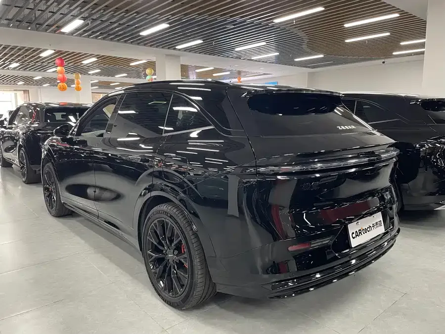 Zeekr 7X Zeekr 7X 2025 100kWh Long-range Rear-wheel Drive Smart Driving Edition 2024 — миниатюра 5