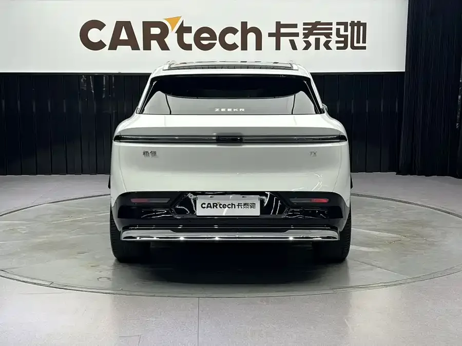 Zeekr 7X Zeekr 7X 2025 75kWh RWD Smart Driving Edition 2024 — миниатюра 2