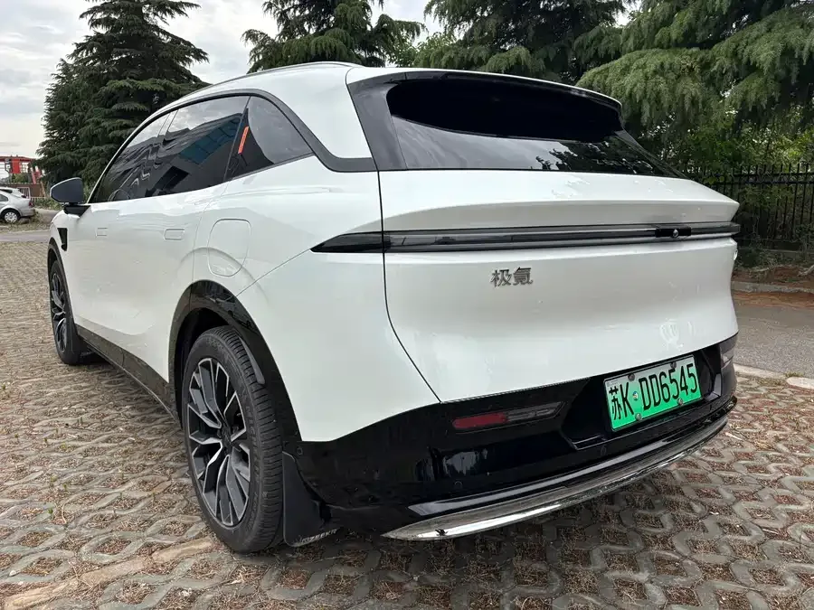 Zeekr 7X Zeekr 7X 2025 75kWh RWD Smart Driving Edition 2024 — миниатюра 4