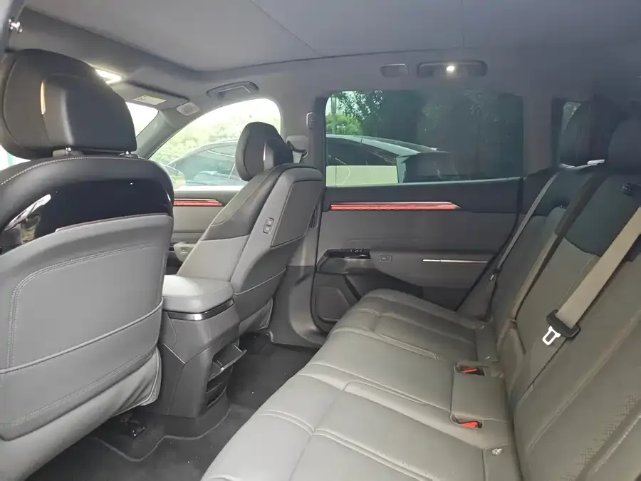 Zeekr 7X Zeekr 7X 2025 75kWh RWD Smart Driving Edition 2024 — миниатюра 2