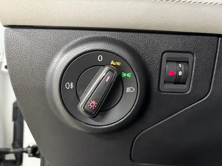 Jetta VS7 Jetta VS7 2022 280TSI Automatic High-gloss Enjoyment Edition 2023 — миниатюра 5