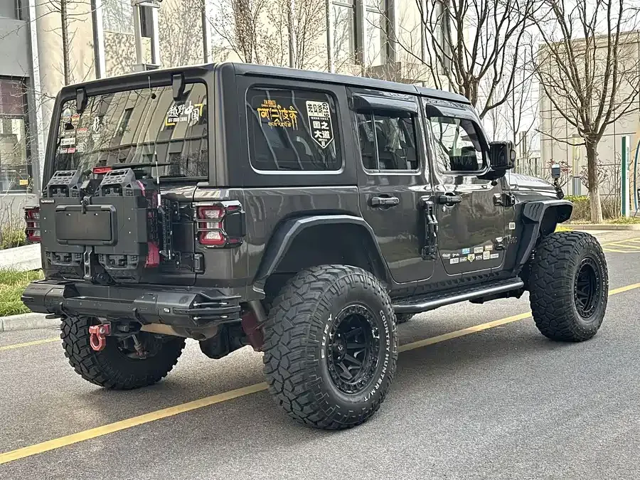 Jeep Wrangler Wrangler 2021 2.0T Robin Hood Four-Door Edition 2022 — миниатюра 5