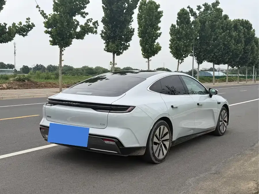 Geely Galaxy E8 Galaxy E8 2024 665km RWD Starship Long Range Edition 2024 — миниатюра 4
