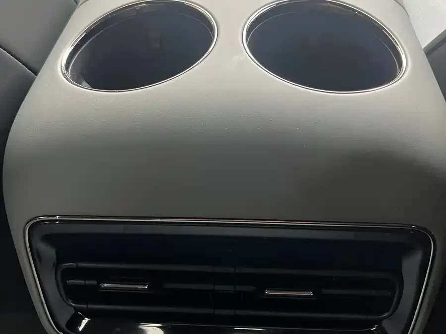 Geely Galaxy E8 Galaxy E8 2025 700km Long-distance Intelligent Driving Edition 2025 — миниатюра 3