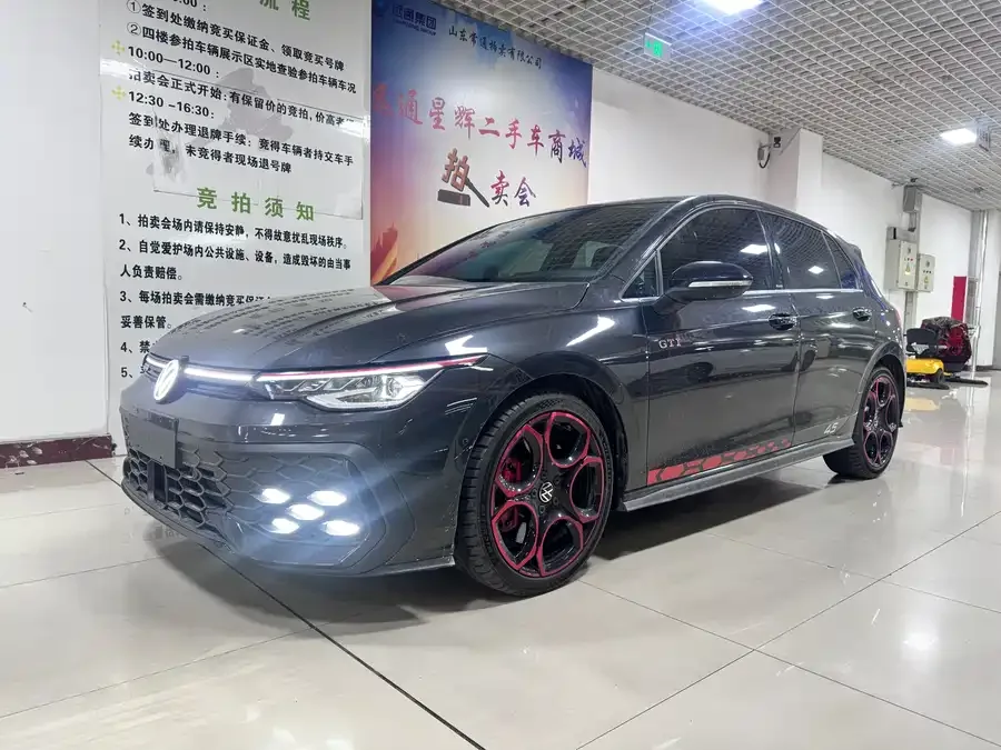 Volkswagen GOLF GTI 2026