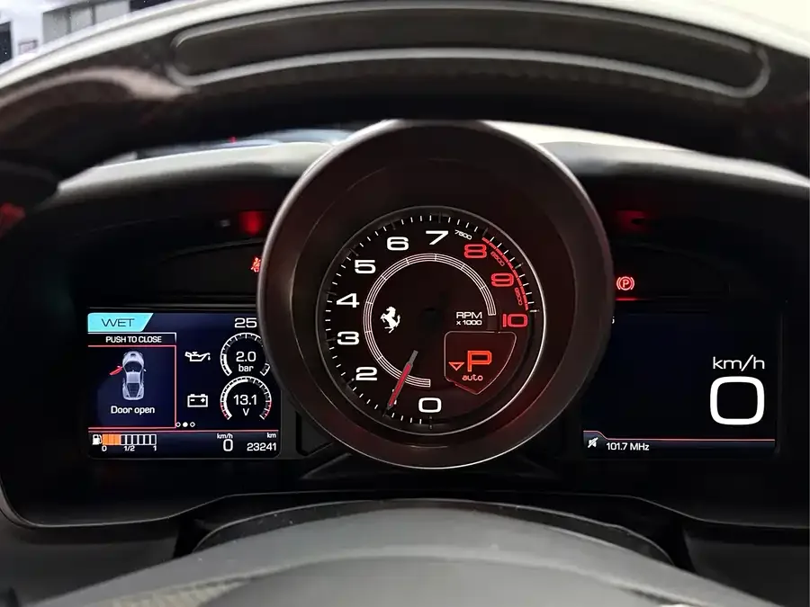 Ferrari F8 Ferrari F8 2019 Tributo 3.9T V8 2022 — миниатюра 3