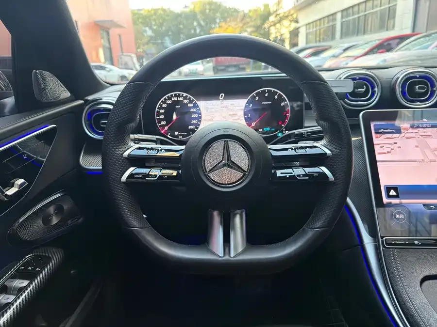 Mercedes-Benz Class C Mercedes-Benz C-Class 2024 C 260 L Sports Edition 2024 — миниатюра 3