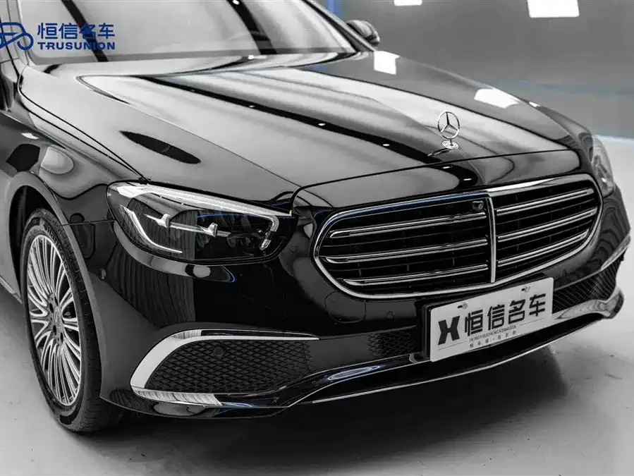 Mercedes-Benz E-Class Mercedes-Benz E-Class 2023 facelift E 300 L Luxury Edition 2023 — миниатюра 3