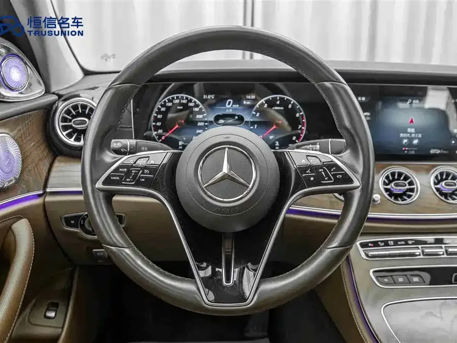 Mercedes-Benz E-Class Mercedes-Benz E-Class 2023 facelift E 300 L Luxury Edition 2023 — миниатюра 5