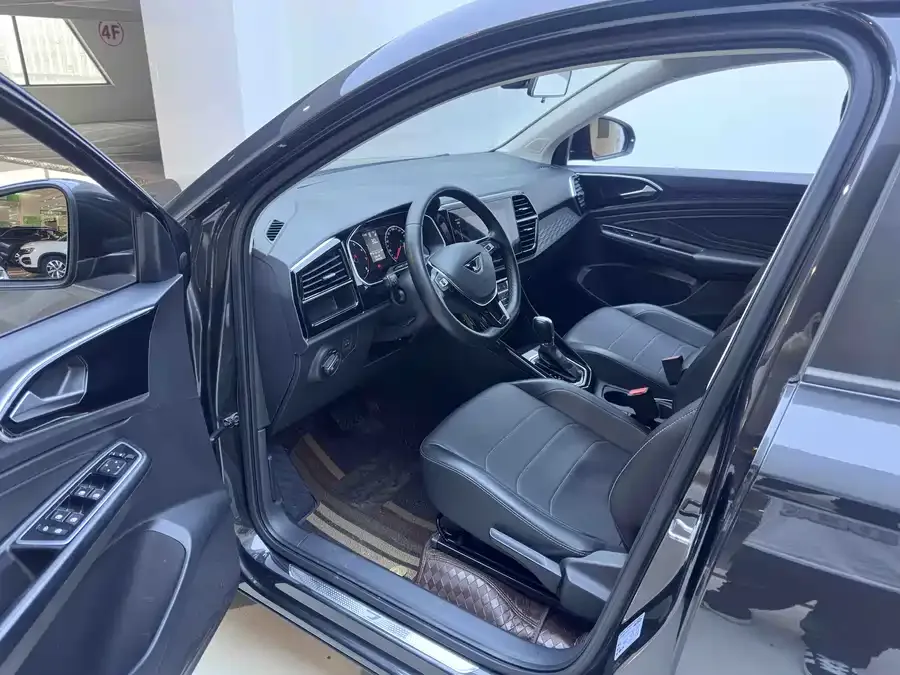Jetta VS5 Jetta VS5 2022 280TSI Automatic Enjoyable Pro 2022 — миниатюра 3
