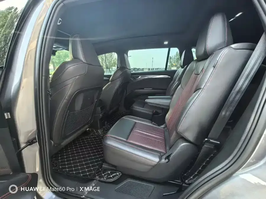 Audi Q5 e-tron 2022 40 e-tron Starry Mecha Suit 2022 — миниатюра 2