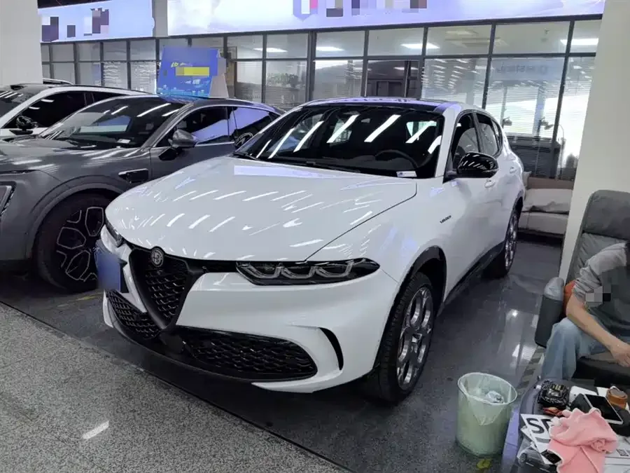 Alfa Romeo Tonale 2025
