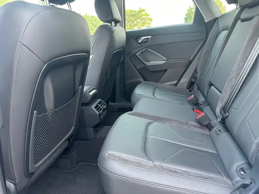 Audi Q3 SPORTBACK 2023 35 TFSI Progressive Edition (1.4T) 2023 — миниатюра 3