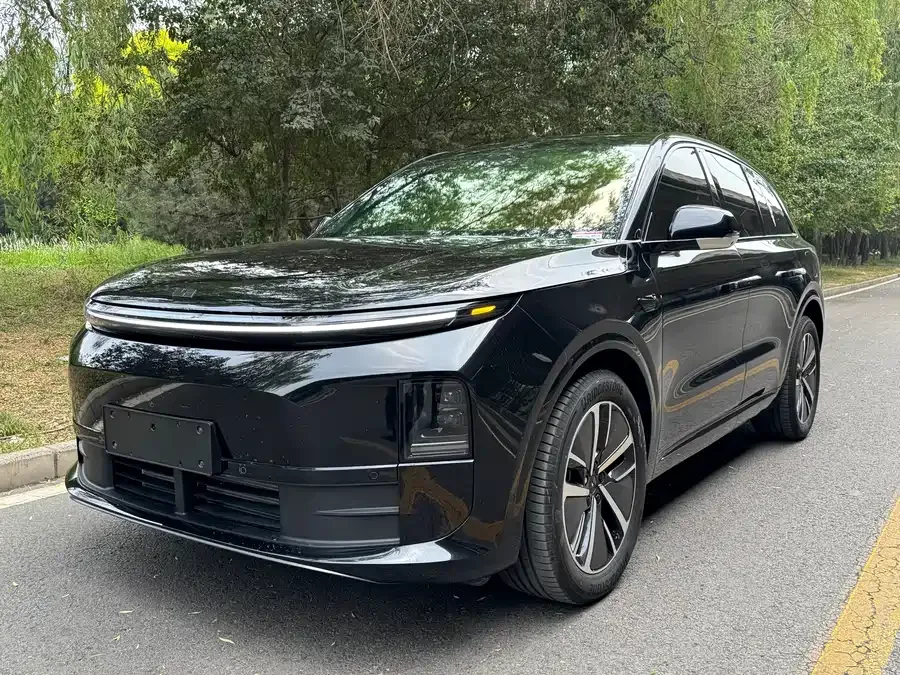 Li Xiang L6 2025