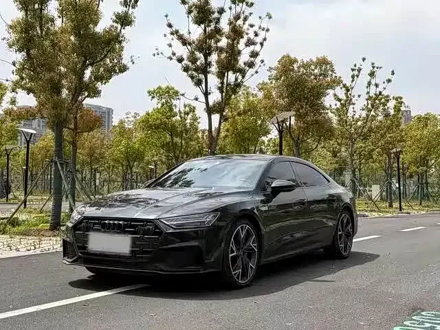Audi A7L 2023