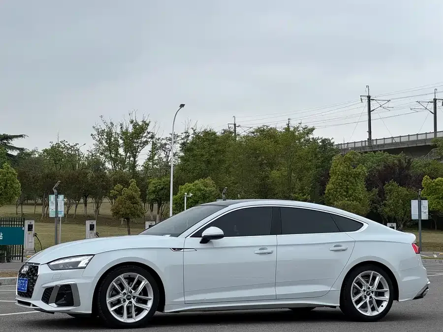 Audi A5 2024