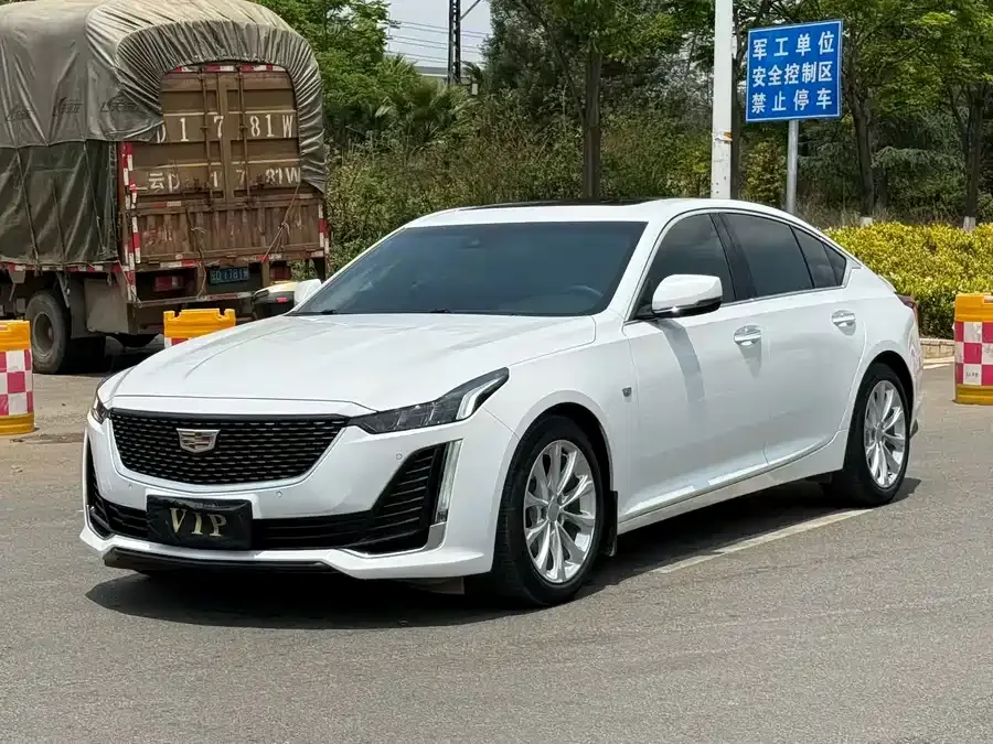 Cadillac CT5 2022