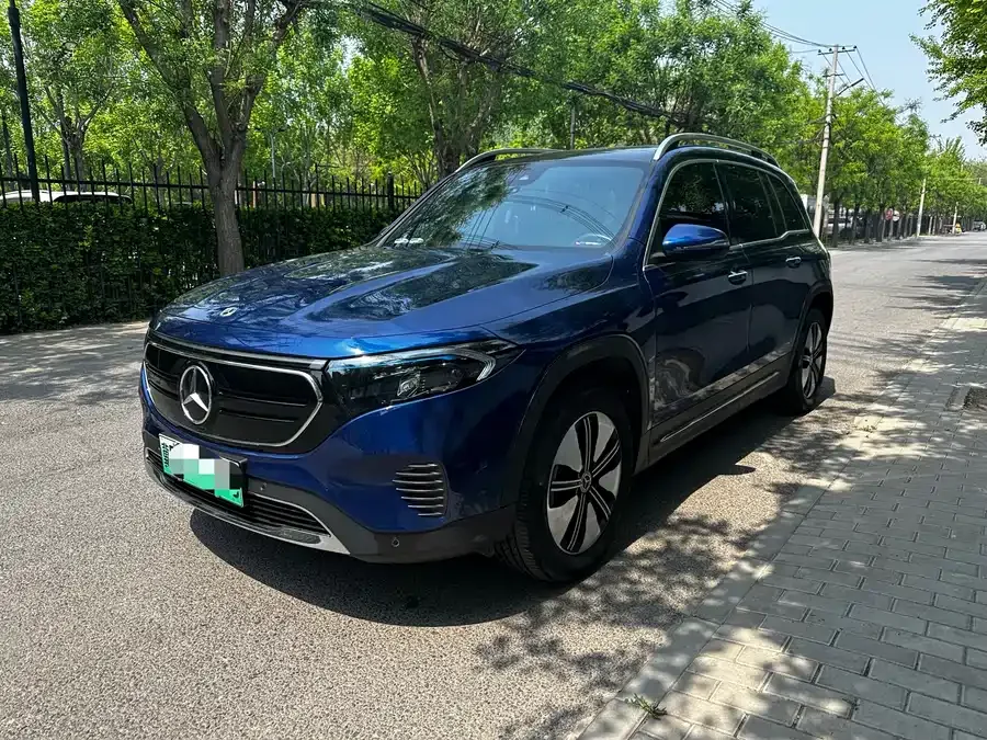 Mercedes-Benz EQB 2023