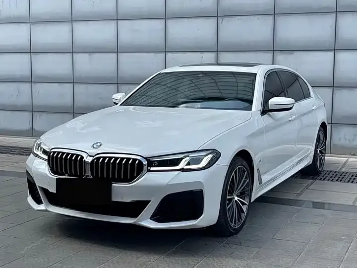 BMW 5 Series 2022