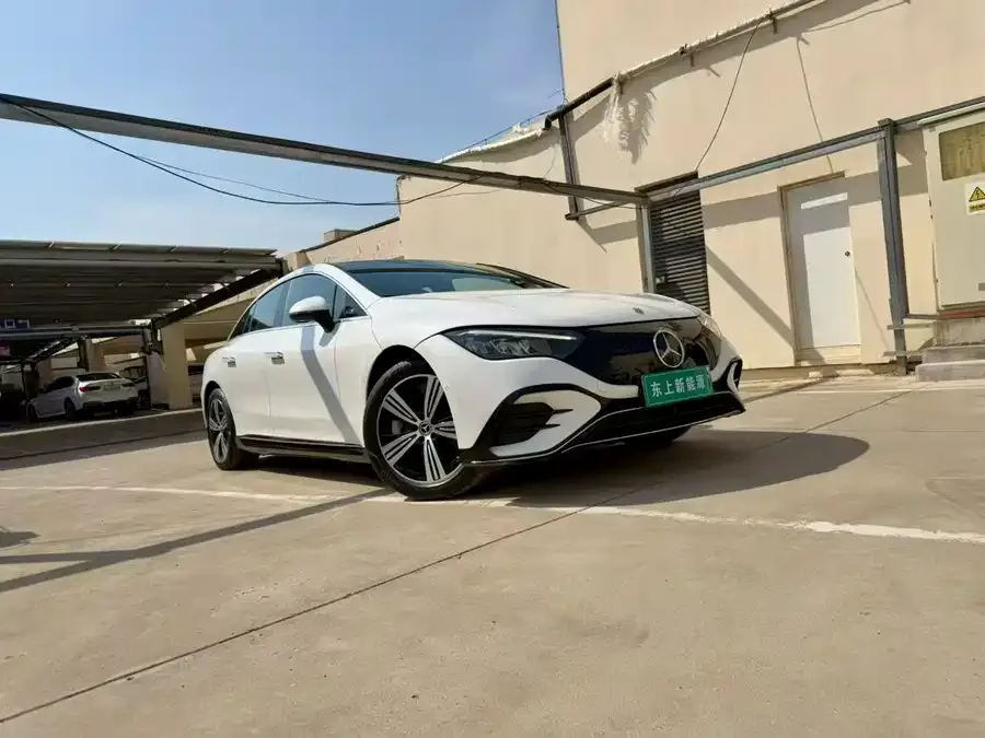 Mercedes-Benz EQE 2023