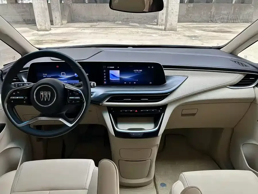 Buick GL8 New Energy Buick GL8 PHEV 2025 Land Cruiser Premium Edition 2026 — миниатюра 2