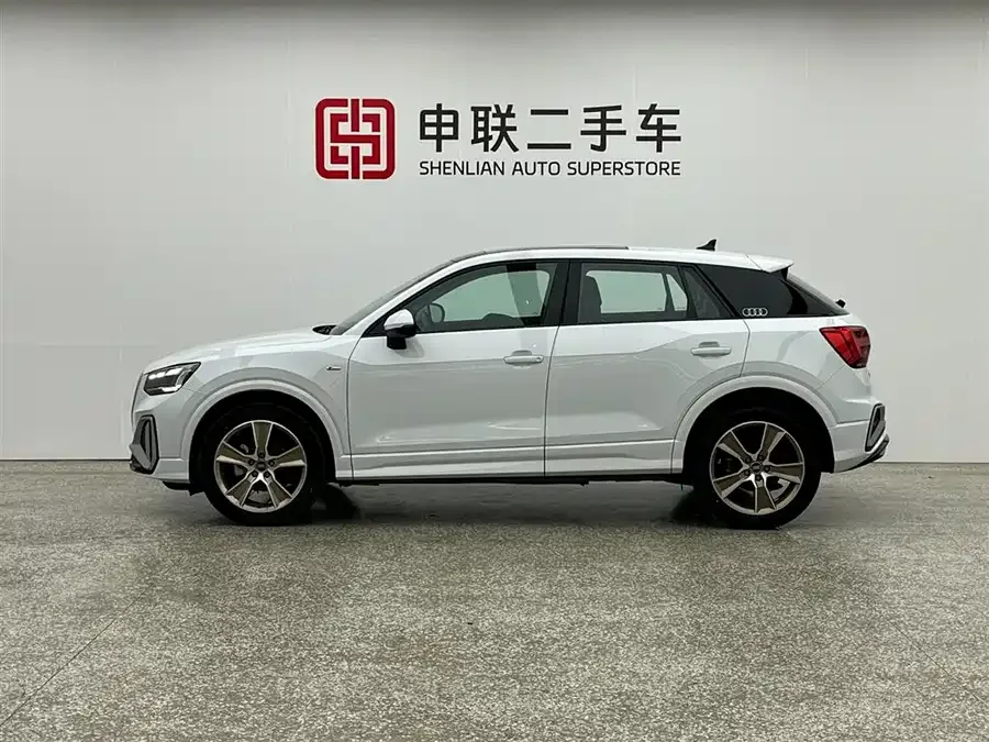 Audi Q2L 2022 35 TFSI Fashion Dynamic Edition 2022 — миниатюра 4