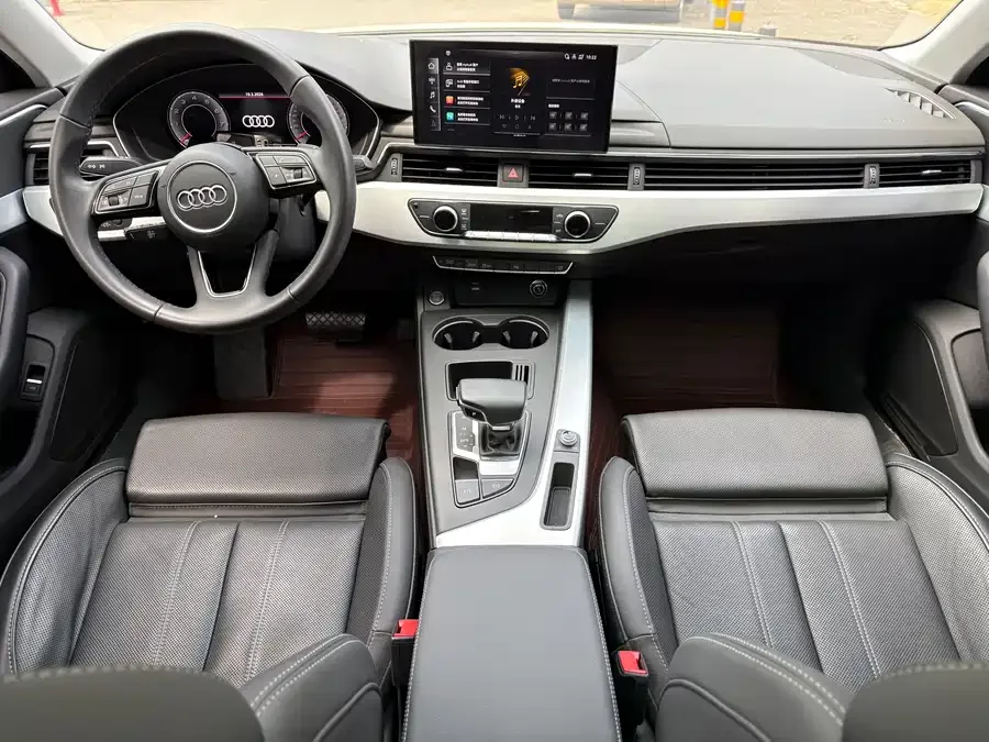 Audi a4 l 2025 2 million units Enjoyable Edition 40 TFSI Luxury Dynamic Edition 2025 — миниатюра 2