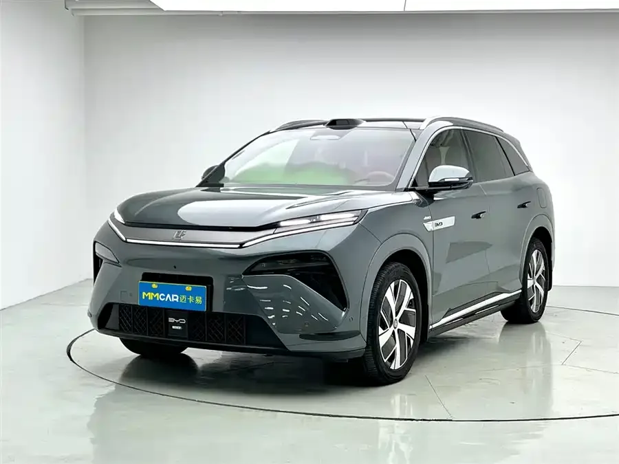 BYD Tang L 2025