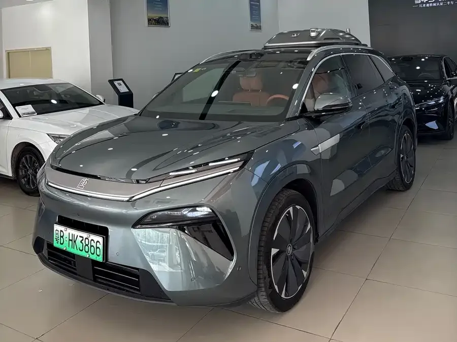 BYD Tang L 2025